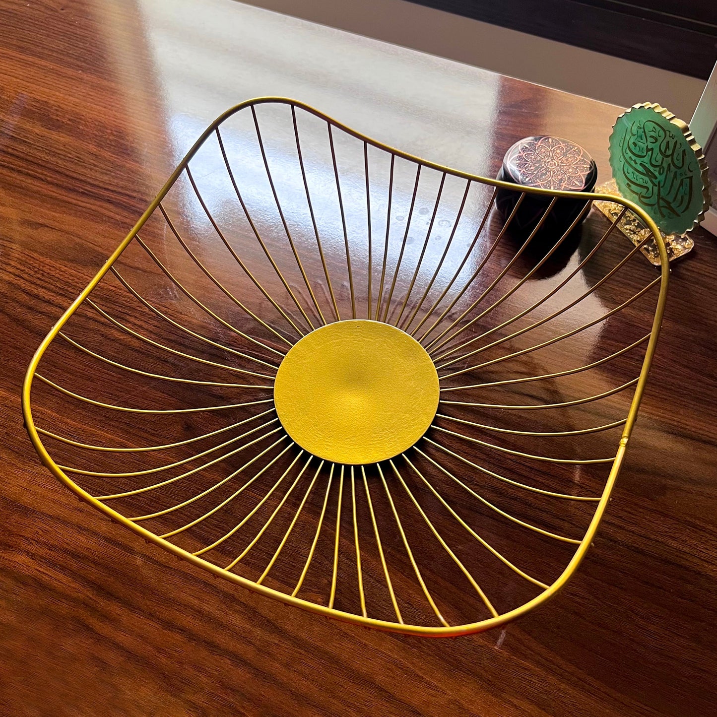 Golden SleekWave Multipurpose Tray by Matrix