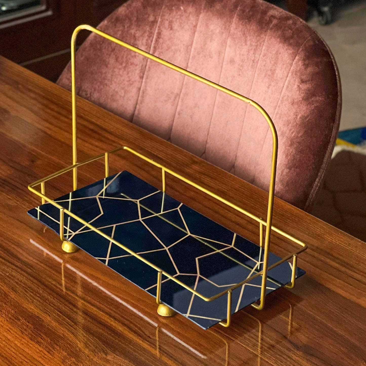 Golden Arc Vanity Stand by Matrix