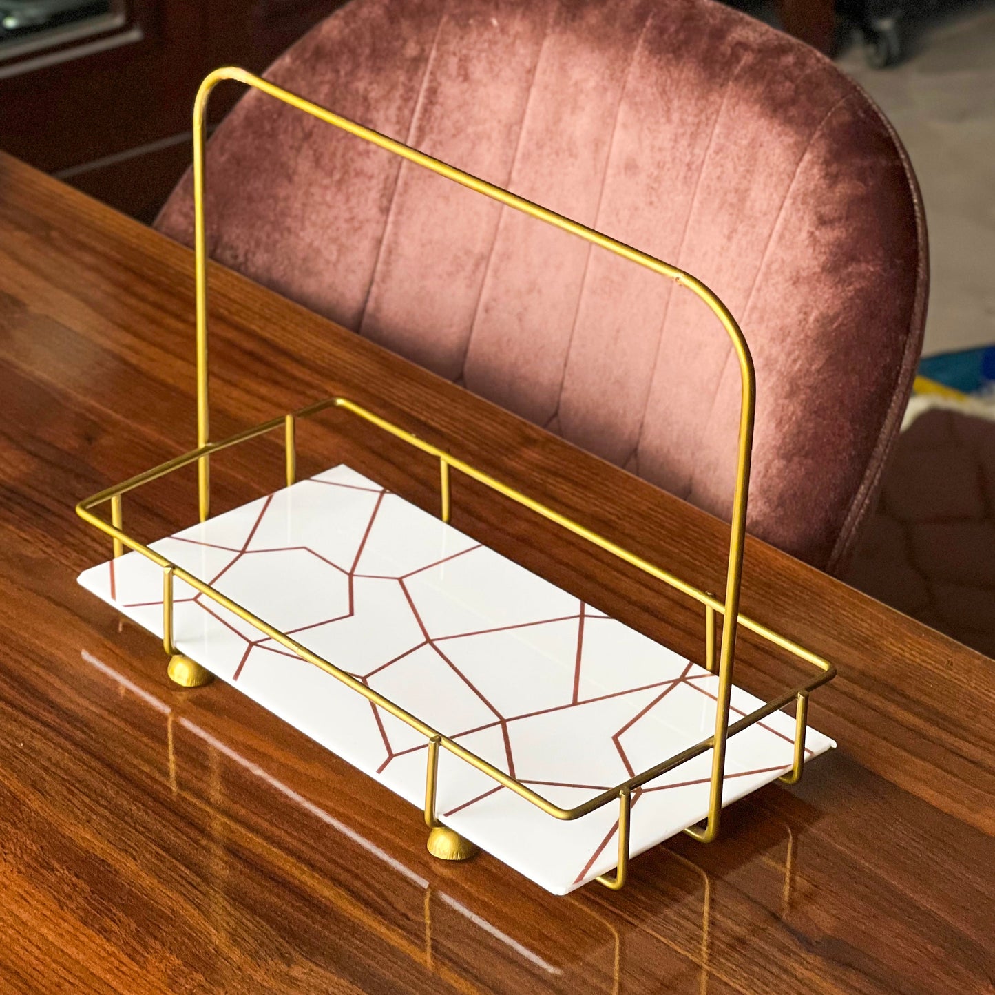 Golden Arc Vanity Stand by Matrix