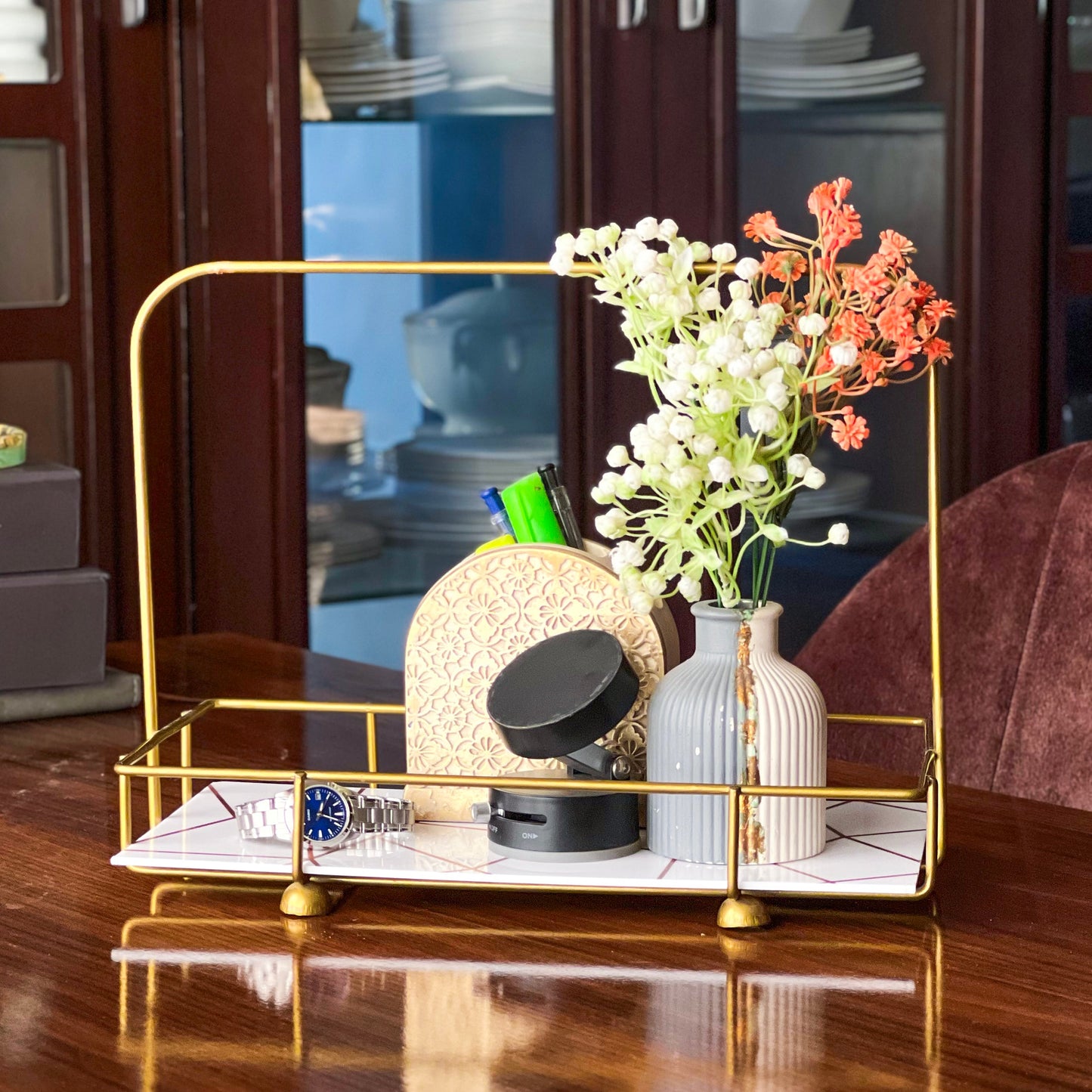 Golden Arc Vanity Stand by Matrix