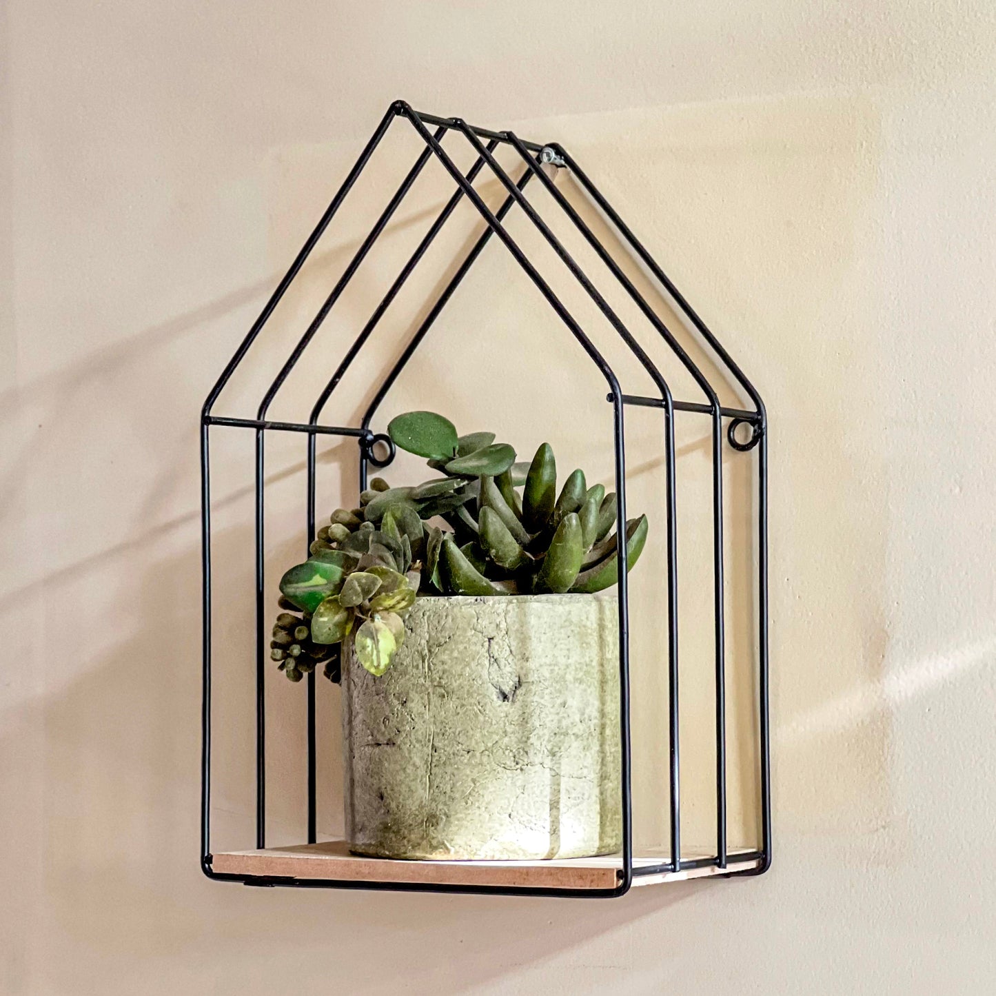 Hut Style Wall Shelf - Three Grills Style