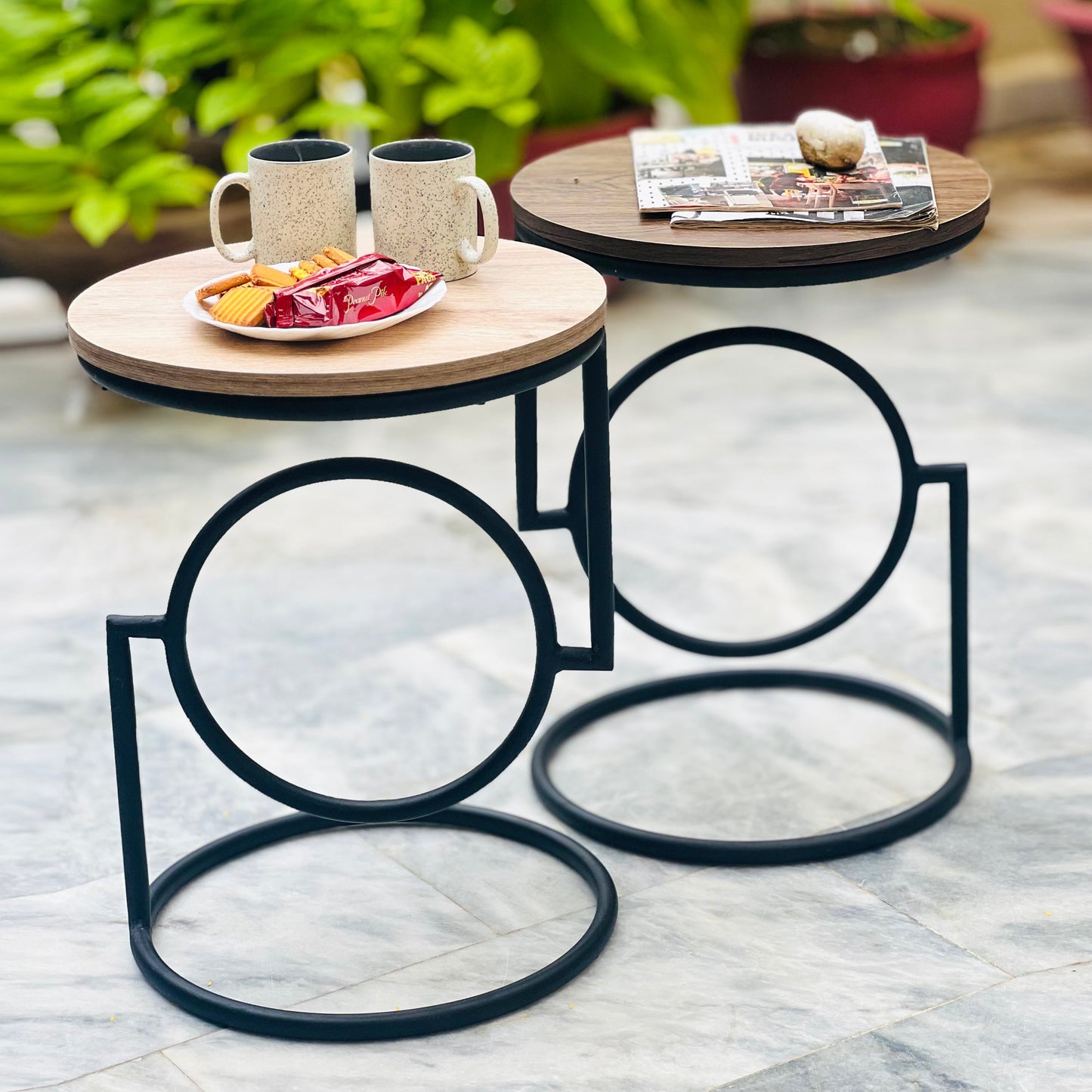 Loop Frame Accent Table by Matrix