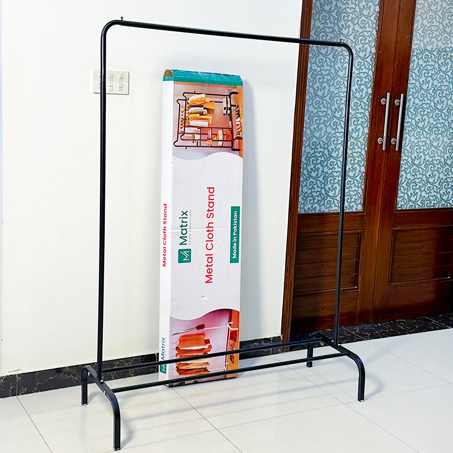 Single Pole Metal Cloth Stand By Matrix (A)